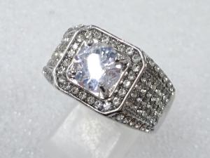 クリスタル　指輪(26号)